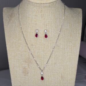 Vintage Silver Tone Faux Ruby & Rhinestone Teardrop Jewelry Set
